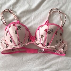 Victoria’s Secret Bra “Sexy Little Things”